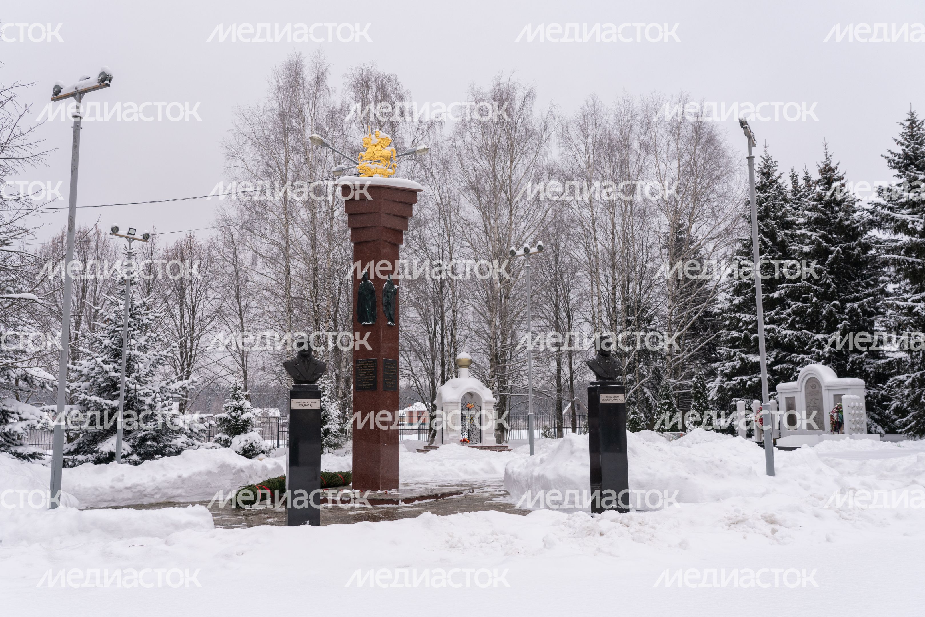 Красногорск. Митинг «Битва под Москвой» в деревне Нефедьево Красногорск. Митинг «Битва под Москвой» в деревне Нефедьево