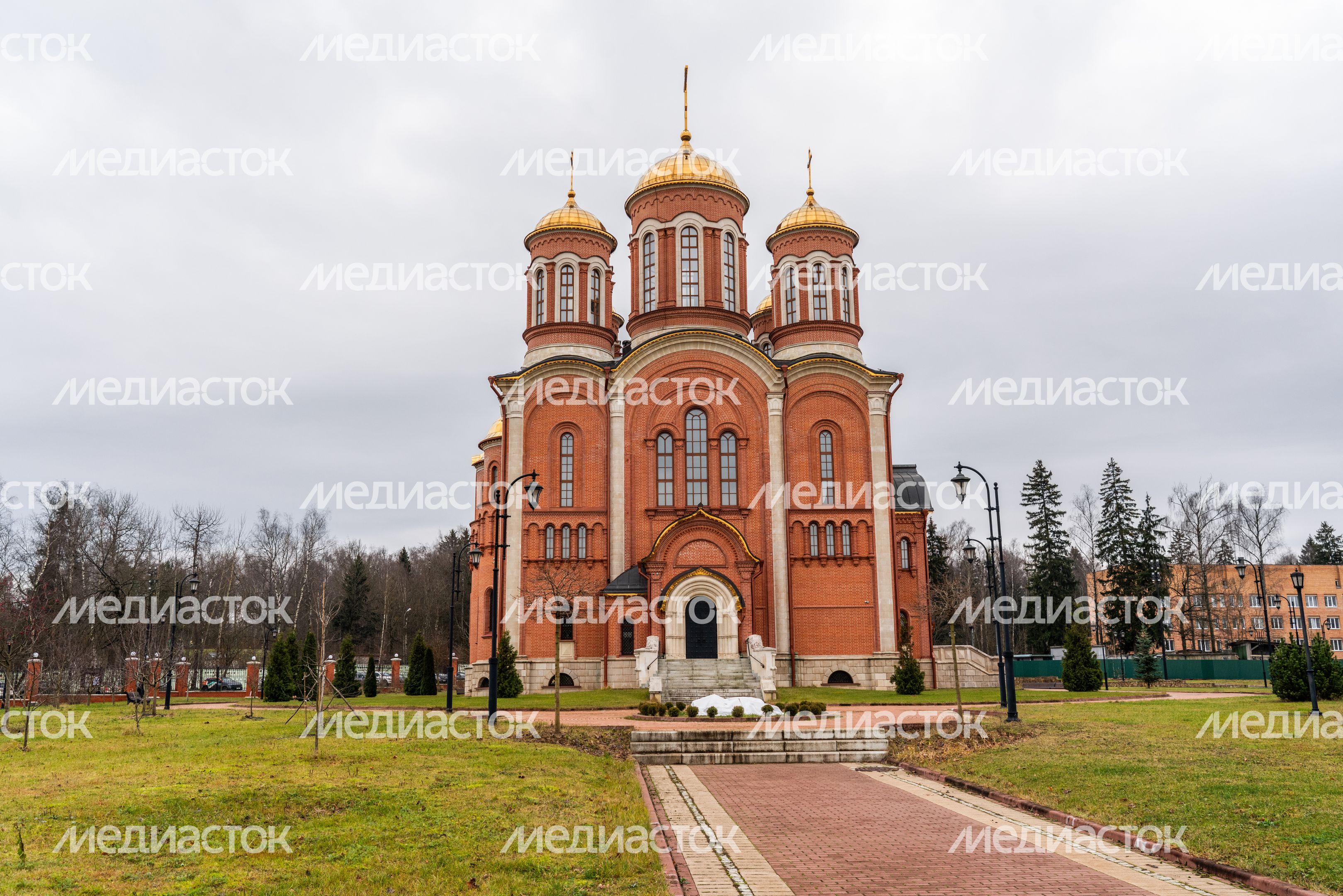 Церковь Серафима Саровского в поселке Селятино Наро-Фоминского округа