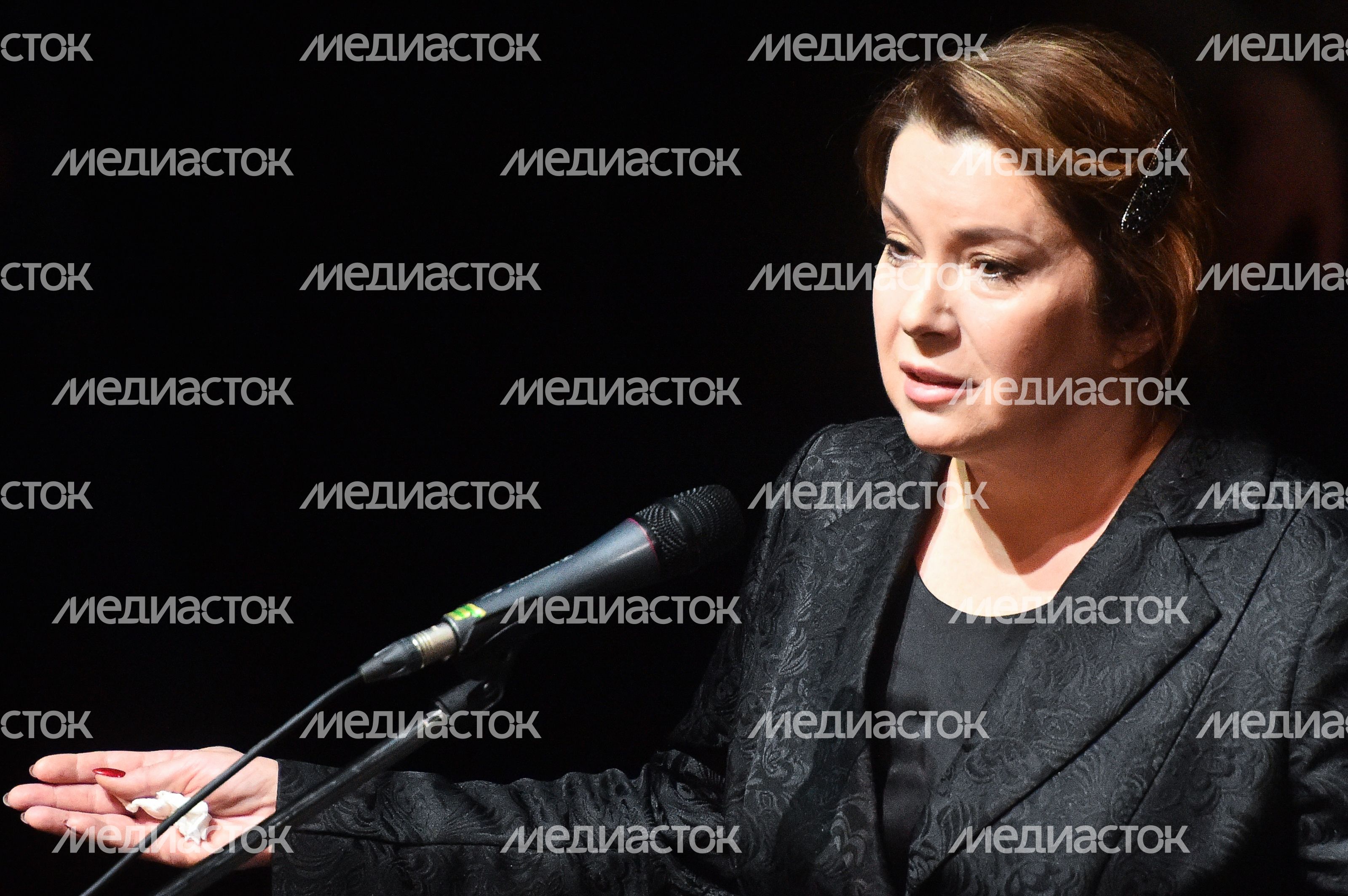 Прощание с актером Андреем Мягковым в МХТ имени Чехова