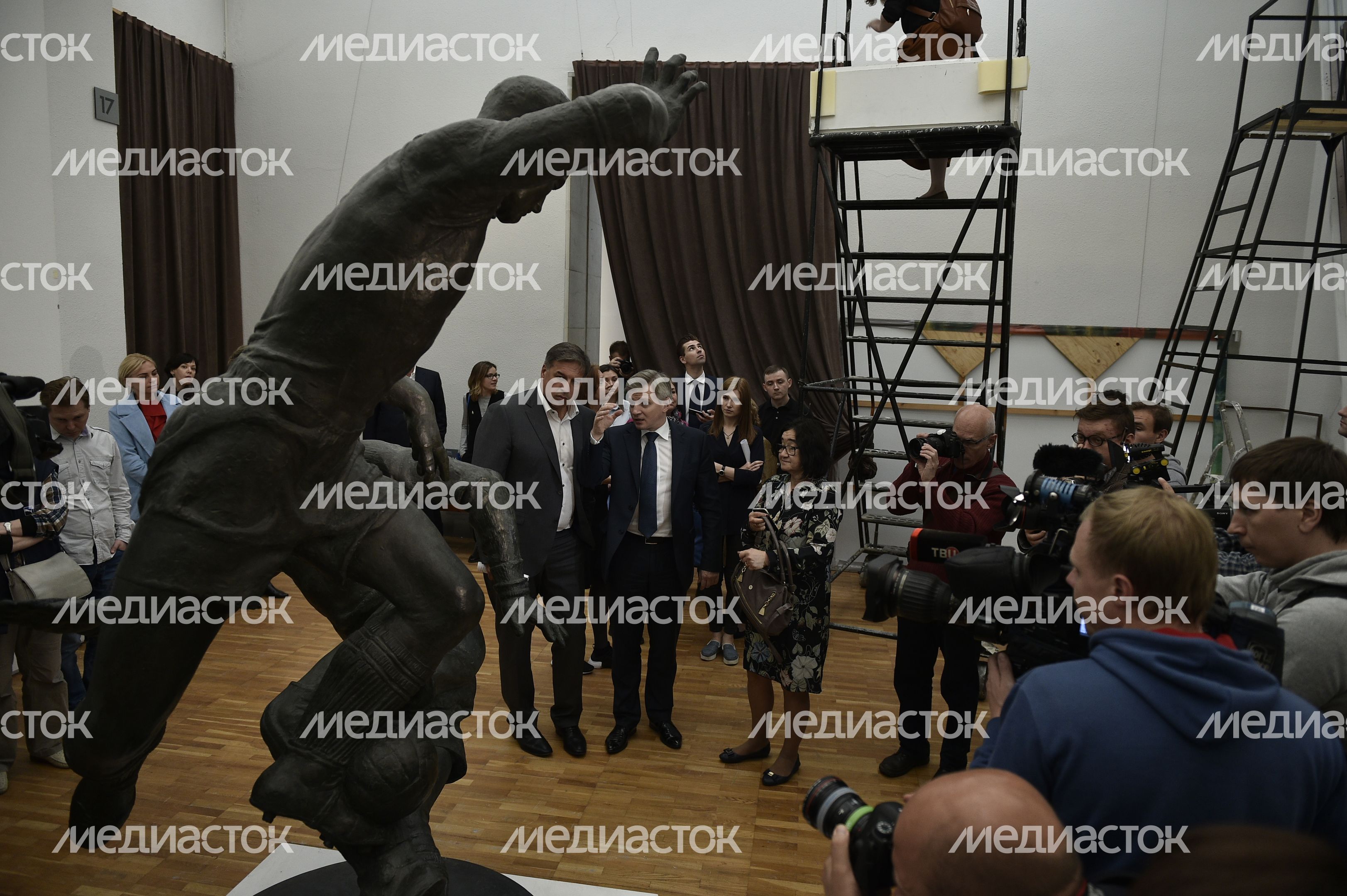 3D-сканирование скульптуры Чайкова «Футболисты» в Третьяковке