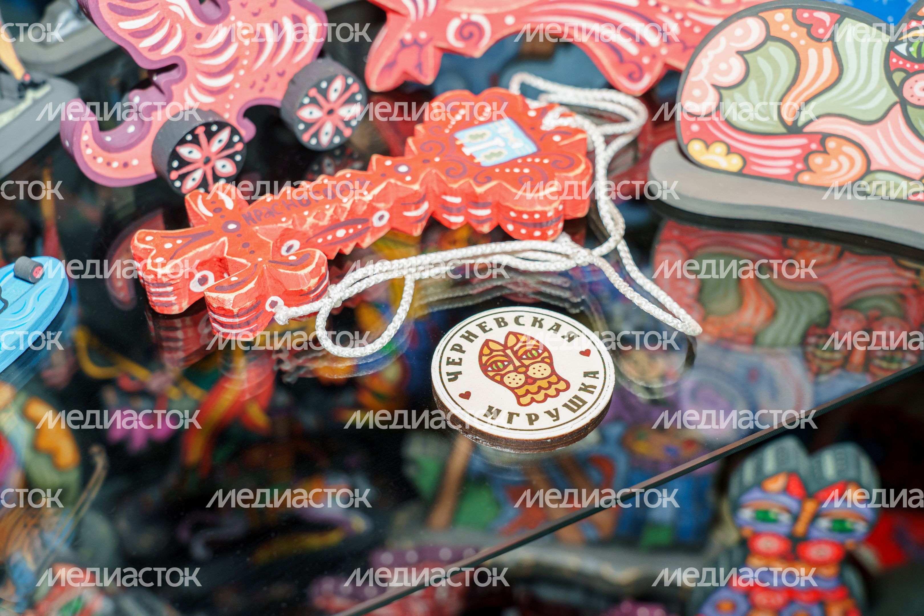 Выставка-продажа авторской черневской игрушки в ДК "Подмосковье" Выставка-продажа авторской черневской игрушки в ДК "Подмосковье"