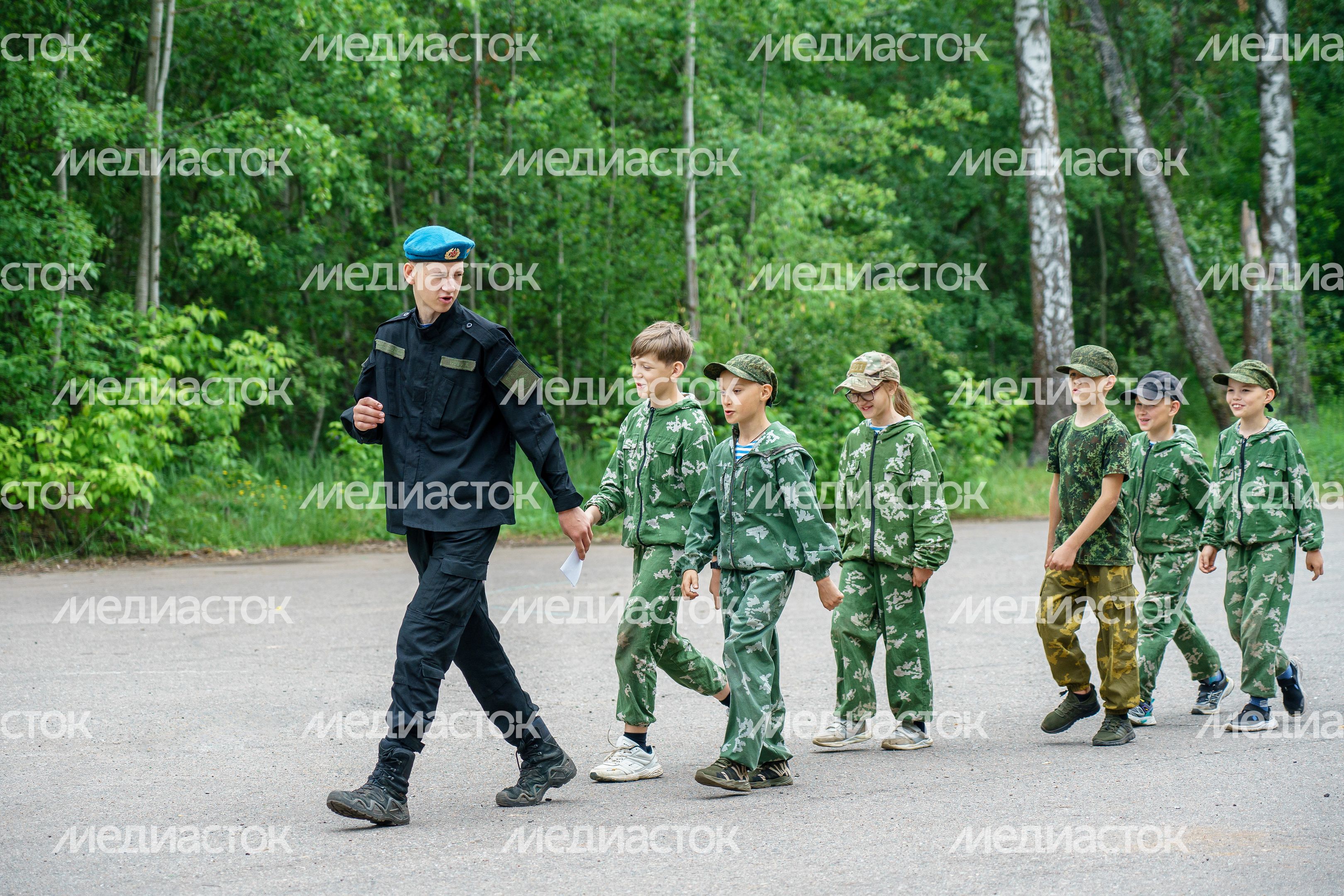 Межрегиональные соревнования воспитанников военно-патриотических клубов «Суворовские сборы» в Раменском Межрегиональные соревнования воспитанников военно-патриотических клубов «Суворовские сборы» в Раменском
