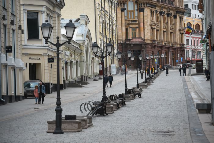 Москва во время режима всеобщей самоизоляции в связи с коронавирусом