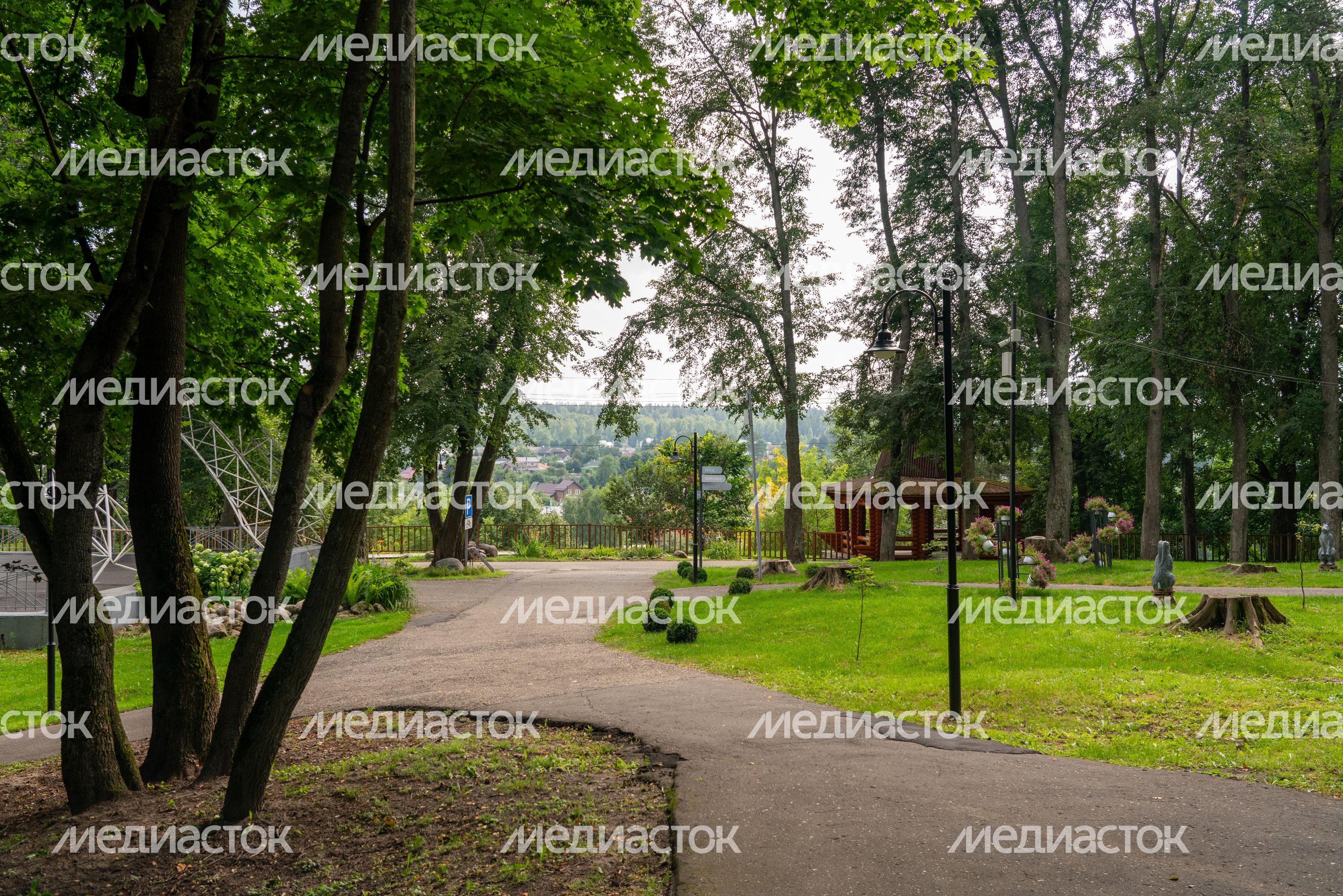 Парк культуры и отдыха "Городок" в Рузе. Лето