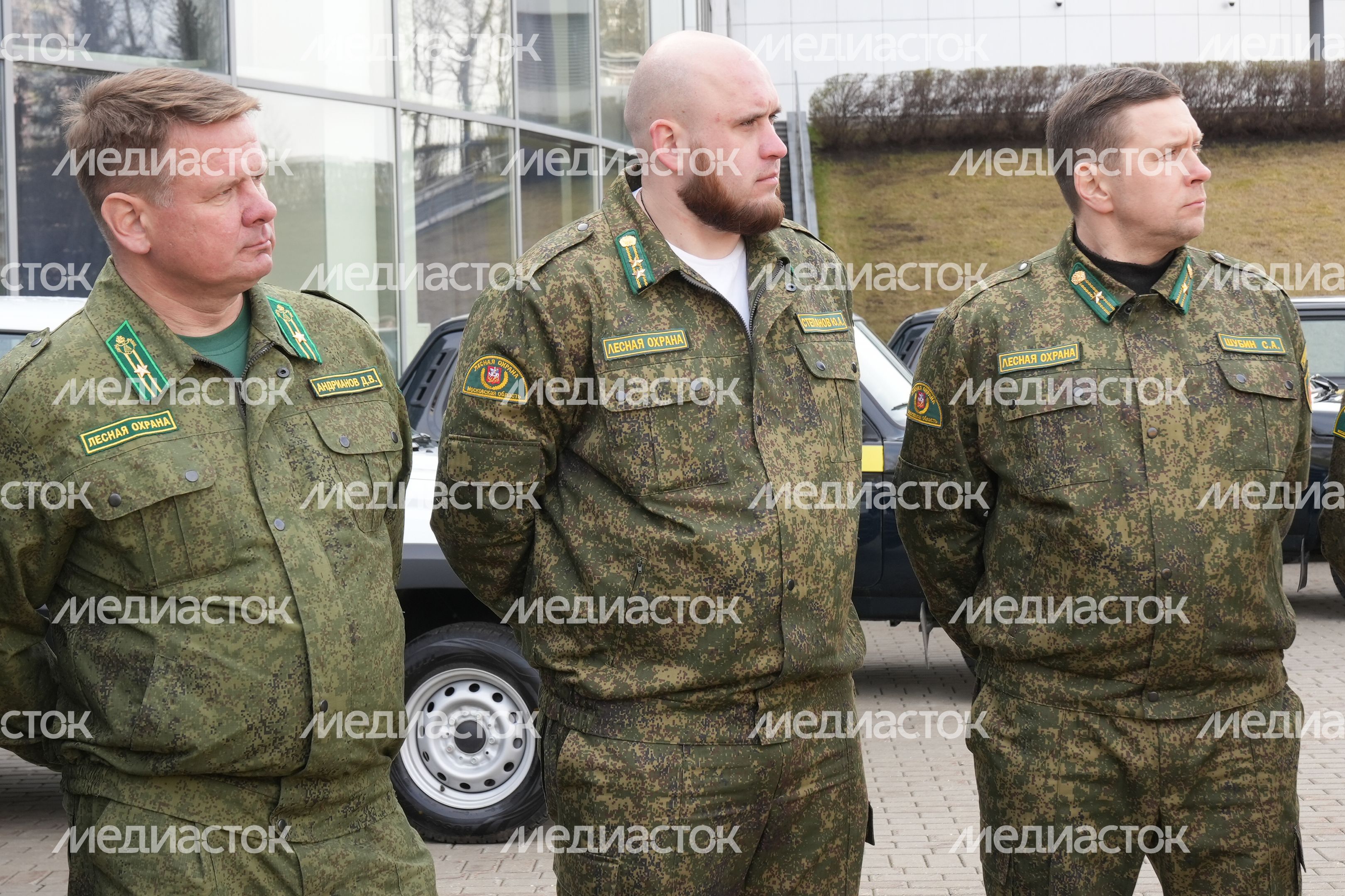Андрей Воробьев и глава Рослесхоза передали в подмосковные лесничества новую спецтехнику Андрей Воробьев и глава Рослесхоза передали в подмосковные лесничества новую спецтехнику