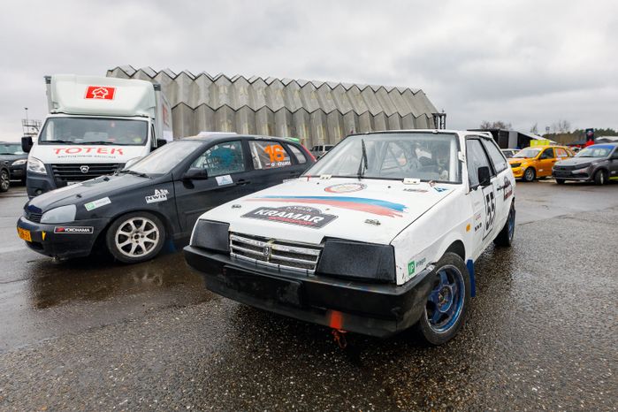 Открытие сезона ралли-кросса на гоночной трассе ADM Raceway в Мячково округа Люберцы