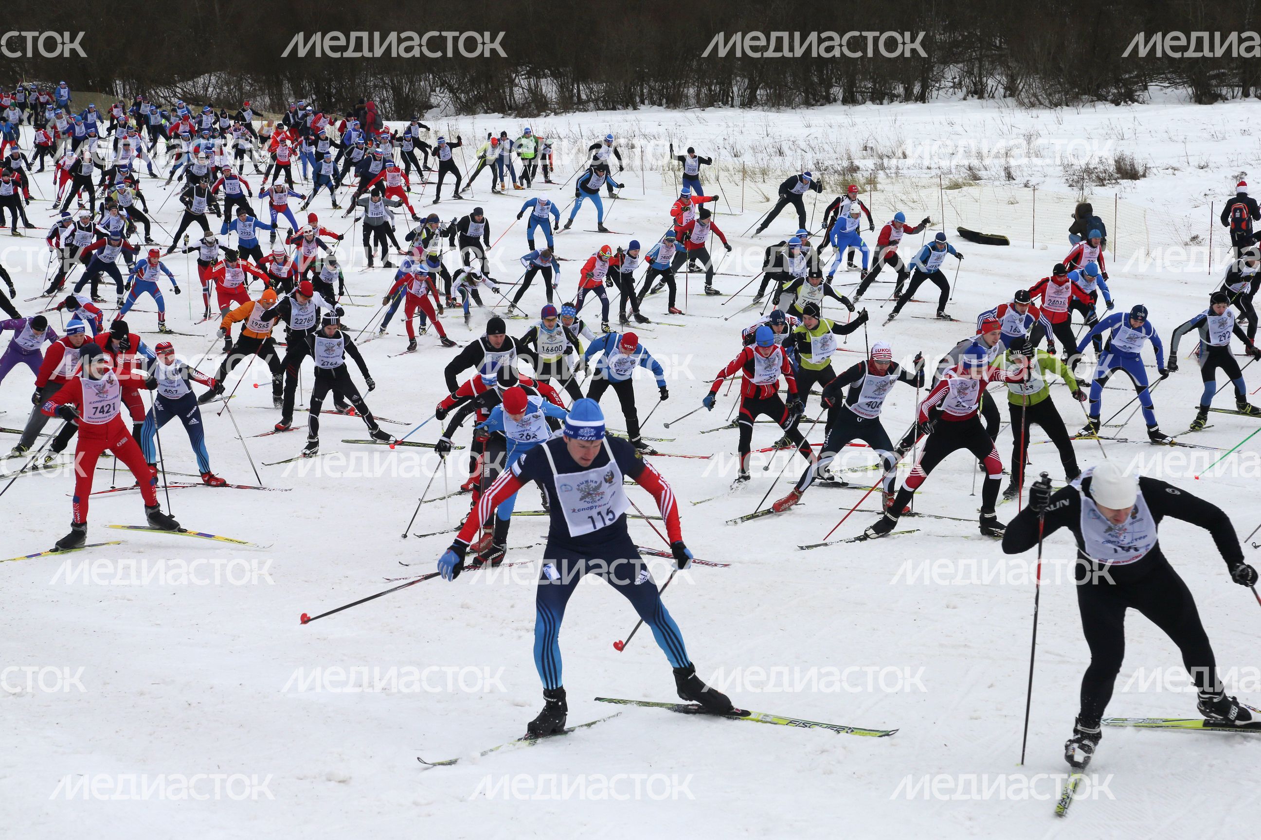 Всероссийская массовая гонка «Лыжня России» в Химках