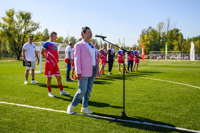 Легенды футбола обыграли сборную Лобни в проекте «Выходи во двор»
