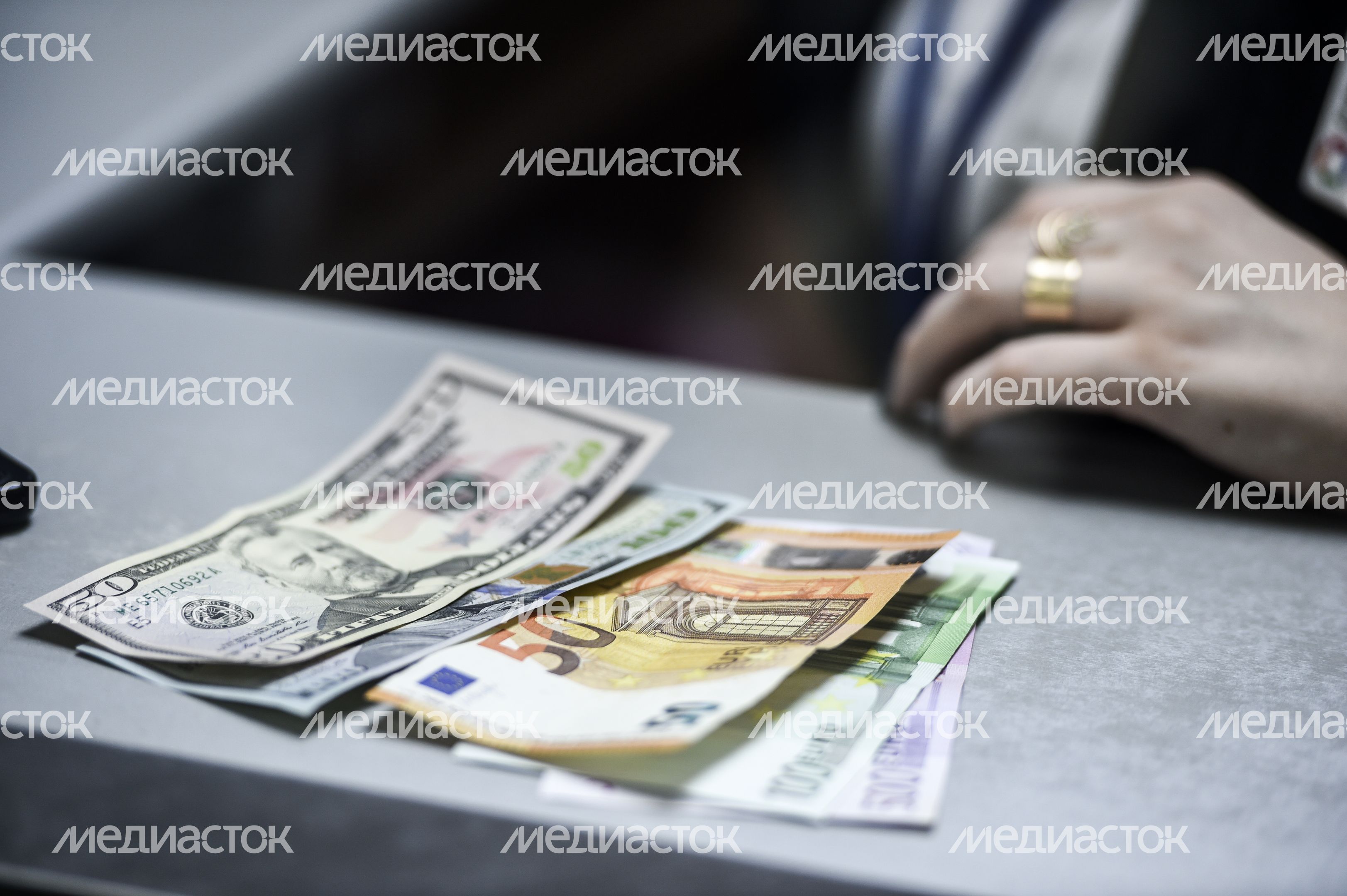 Система tax free для возврата НДС иностранцам начинает работу в России в тестовом режиме