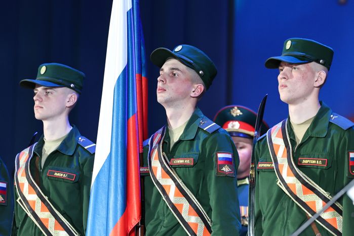 Судебных приставов поздравили с профессиональным праздником