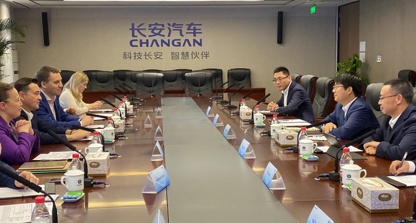 Посещение автозавода Changan Automobile Group в Китае Губернатором Подмосковья