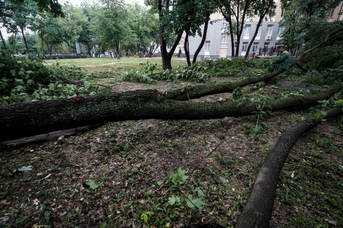 Последствия ливня в Москве