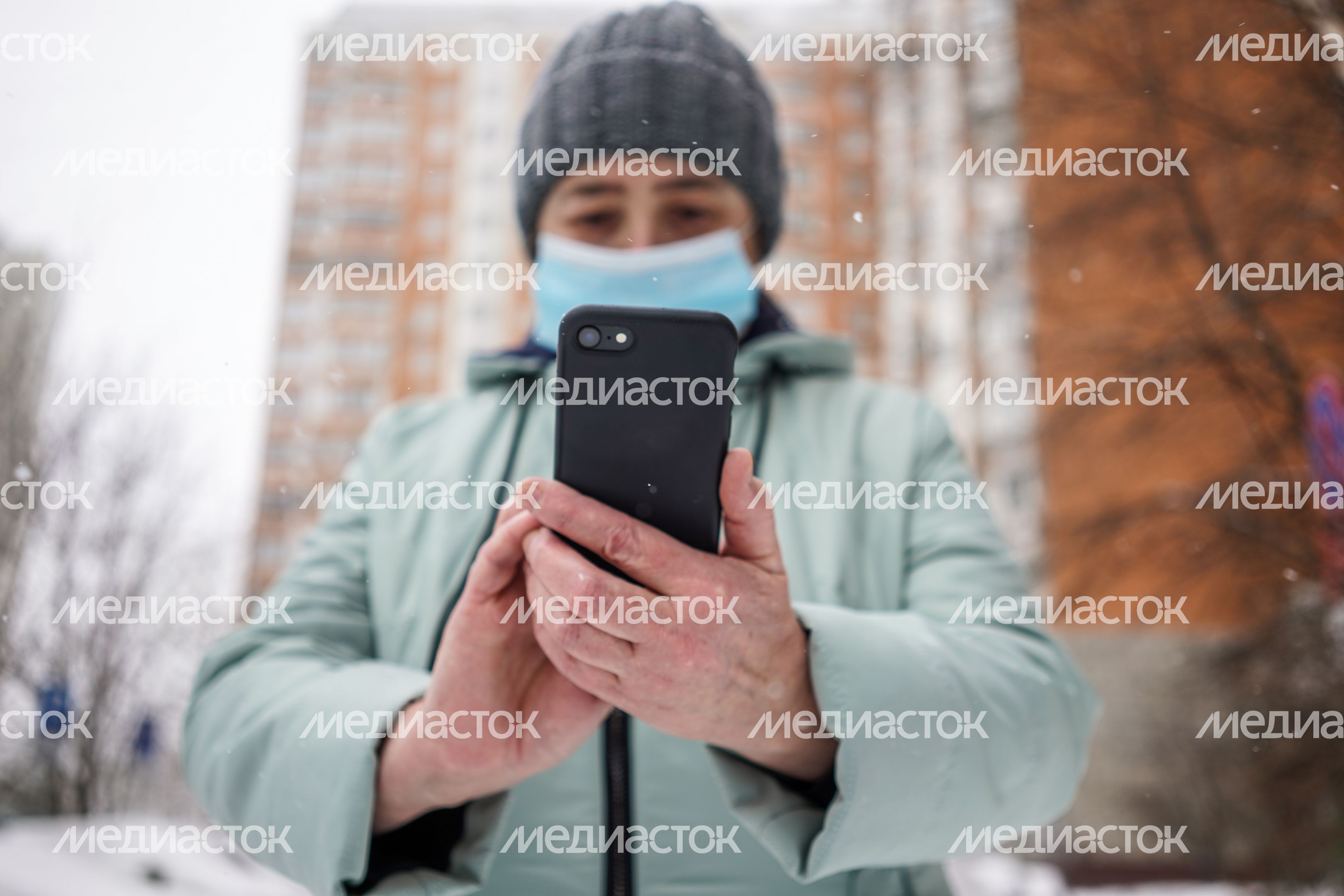 Мобильные телефоны