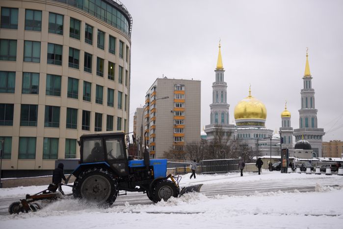 Снегоуборочная техника в Москве