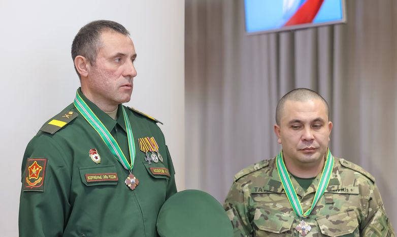 Награждение участников СВО, спасателей, врачей и росгвардейцев
