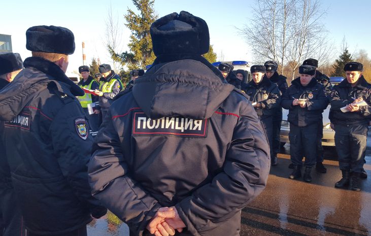 Сотрудники полиции в Мытищах