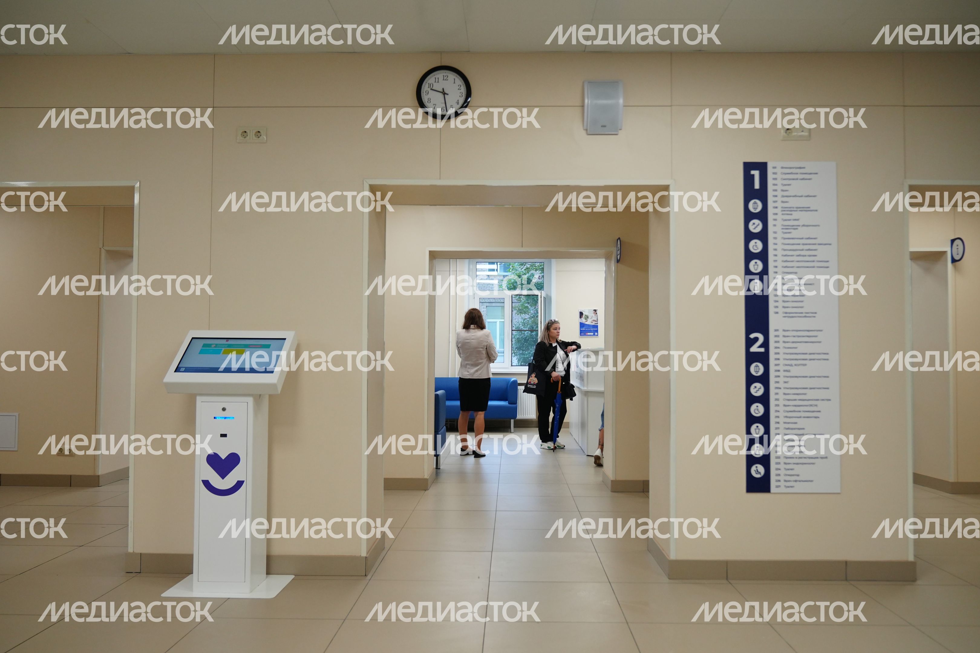 Взрослая поликлиника в Дзержинском после капремонта начала принимать пациентов