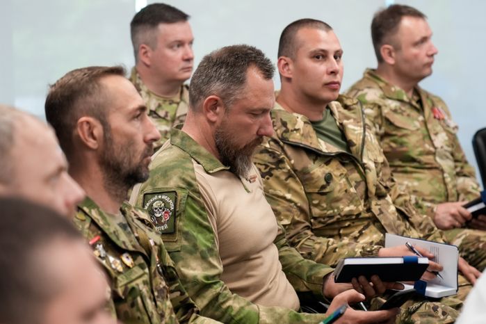 Встреча с участниками СВО - победителями предварительного голосования "Единой России"