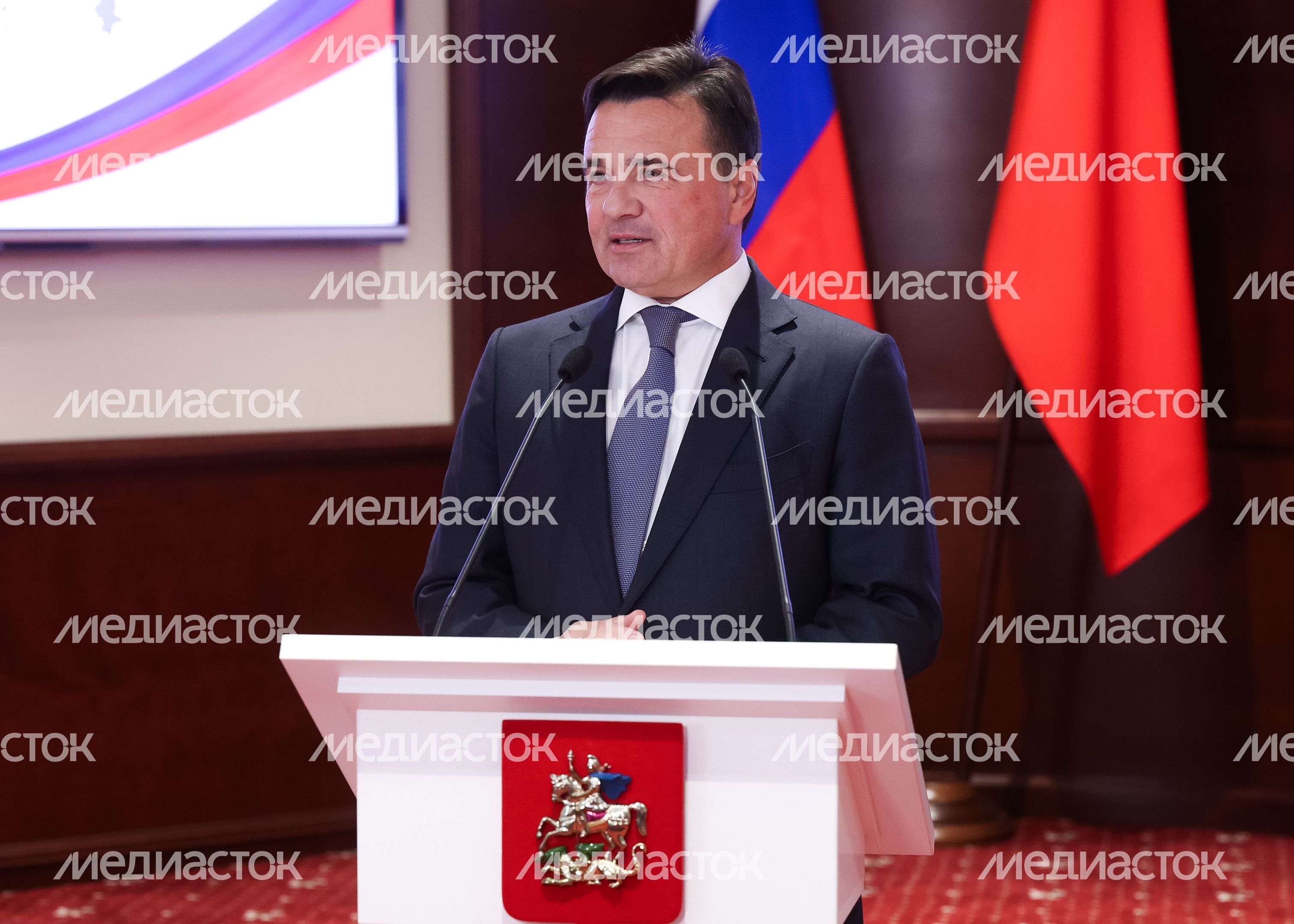 Андрей Воробьев поздравил жителей региона с днём Московской области Андрей Воробьев поздравил жителей региона с днём Московской области