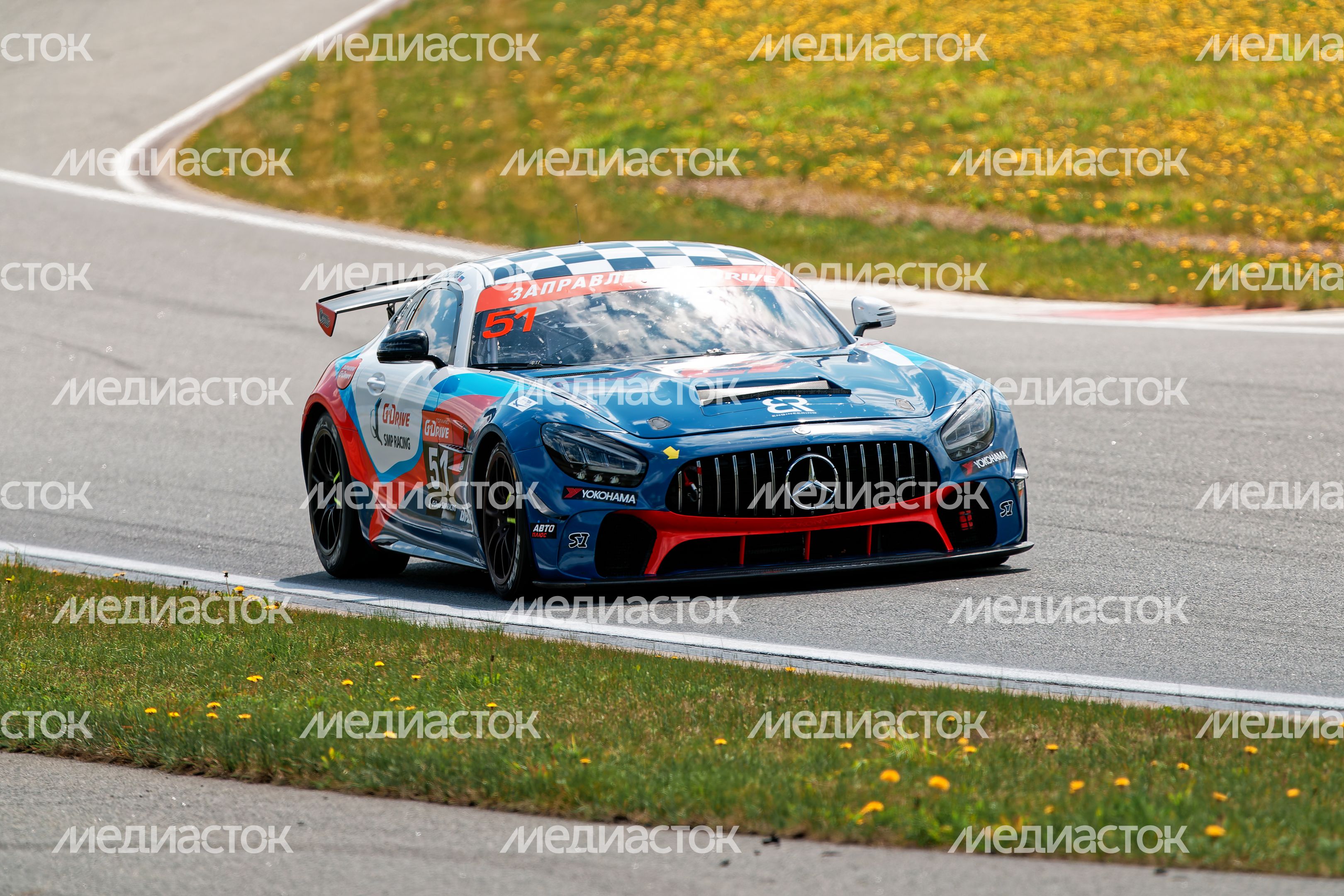 Гоночный уик-енд в Волоколамском округе на трассе Moscow Raceway Гоночный уик-енд в Волоколамском округе на трассе Moscow Raceway