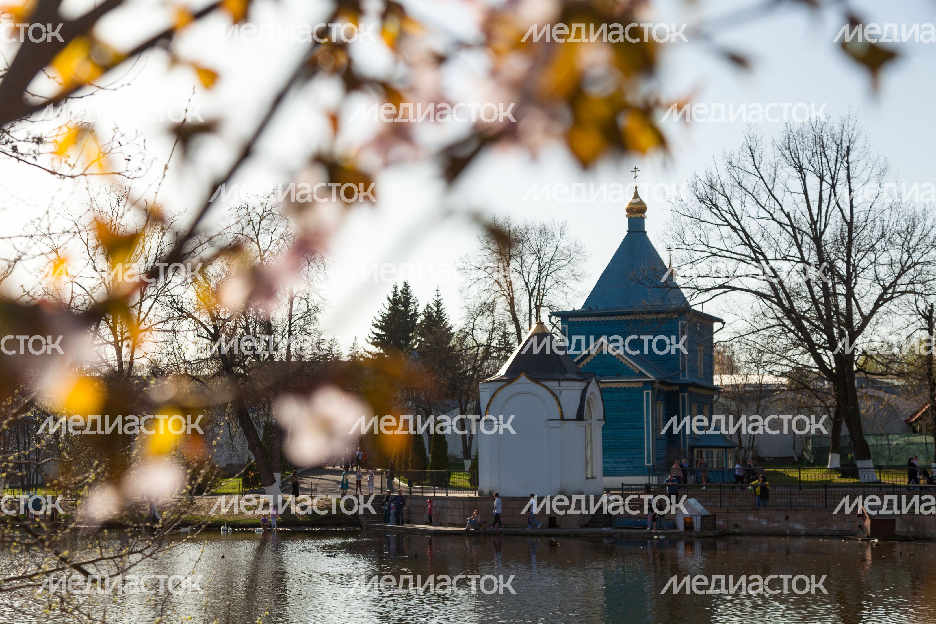 Церковь апостолов Петра и Павла в городе Дзержинский Церковь апостолов Петра и Павла в городе Дзержинский