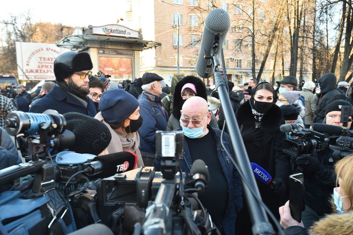 Церемония прощания с Арменом Джигарханяном в Москве