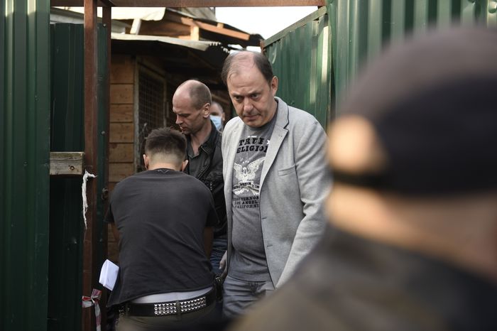 Зоозащитники собрались у приюта «Эко Вешняки» в Москве