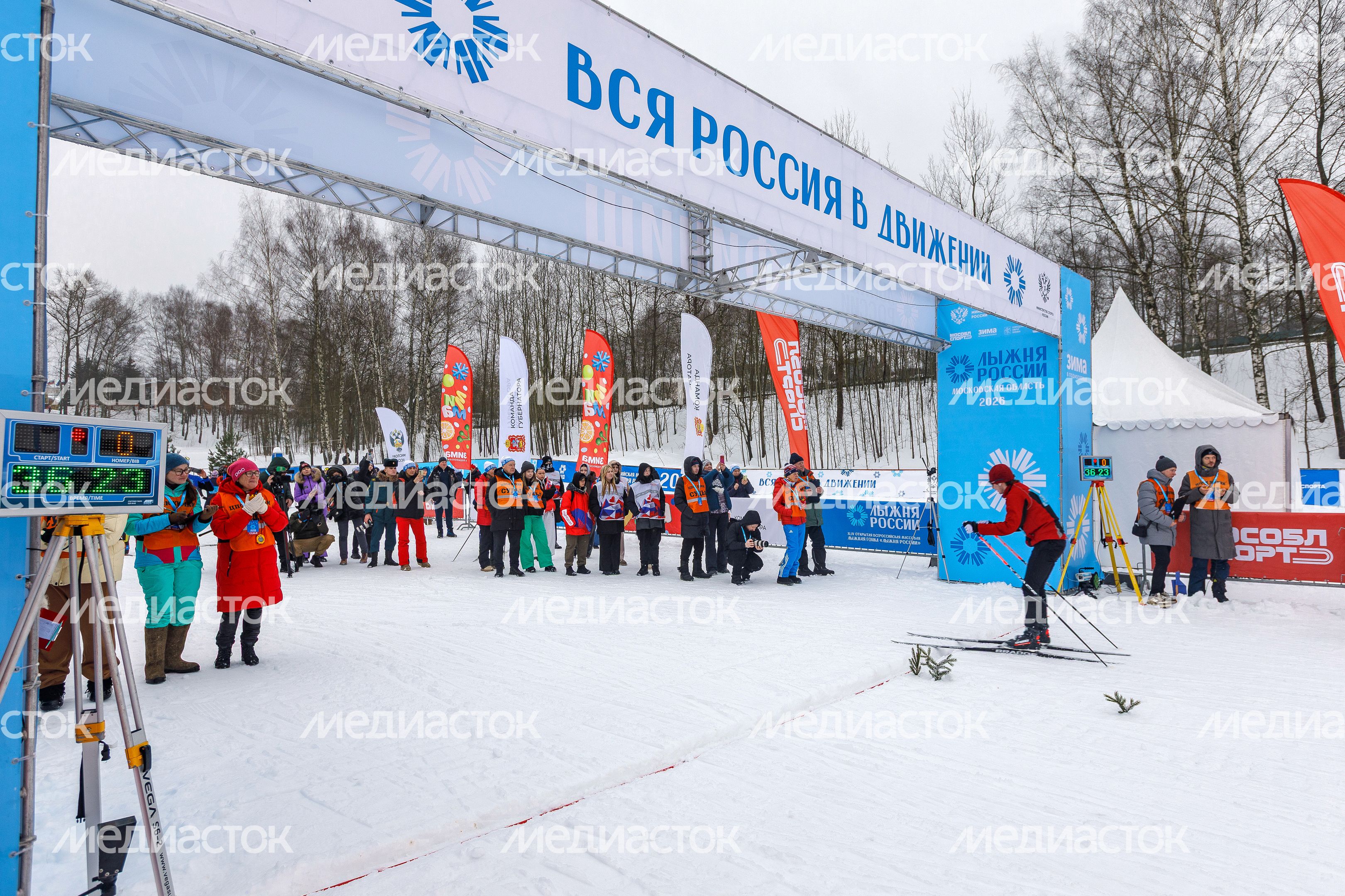В Химках прошел 44-й этап всероссийской массовой лыжной гонки "Лыжня России" В Химках прошел 44-й этап всероссийской массовой лыжной гонки "Лыжня России"