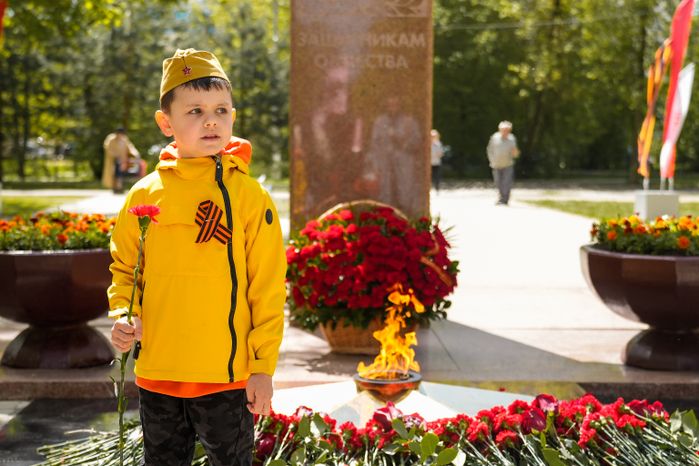 Зажжение Вечного огня в Королеве