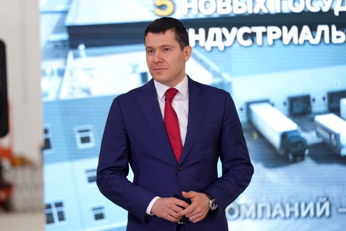Антон Алиханов запустил первый производственный корпус ГИП "Титан" в Ленинском г.о.