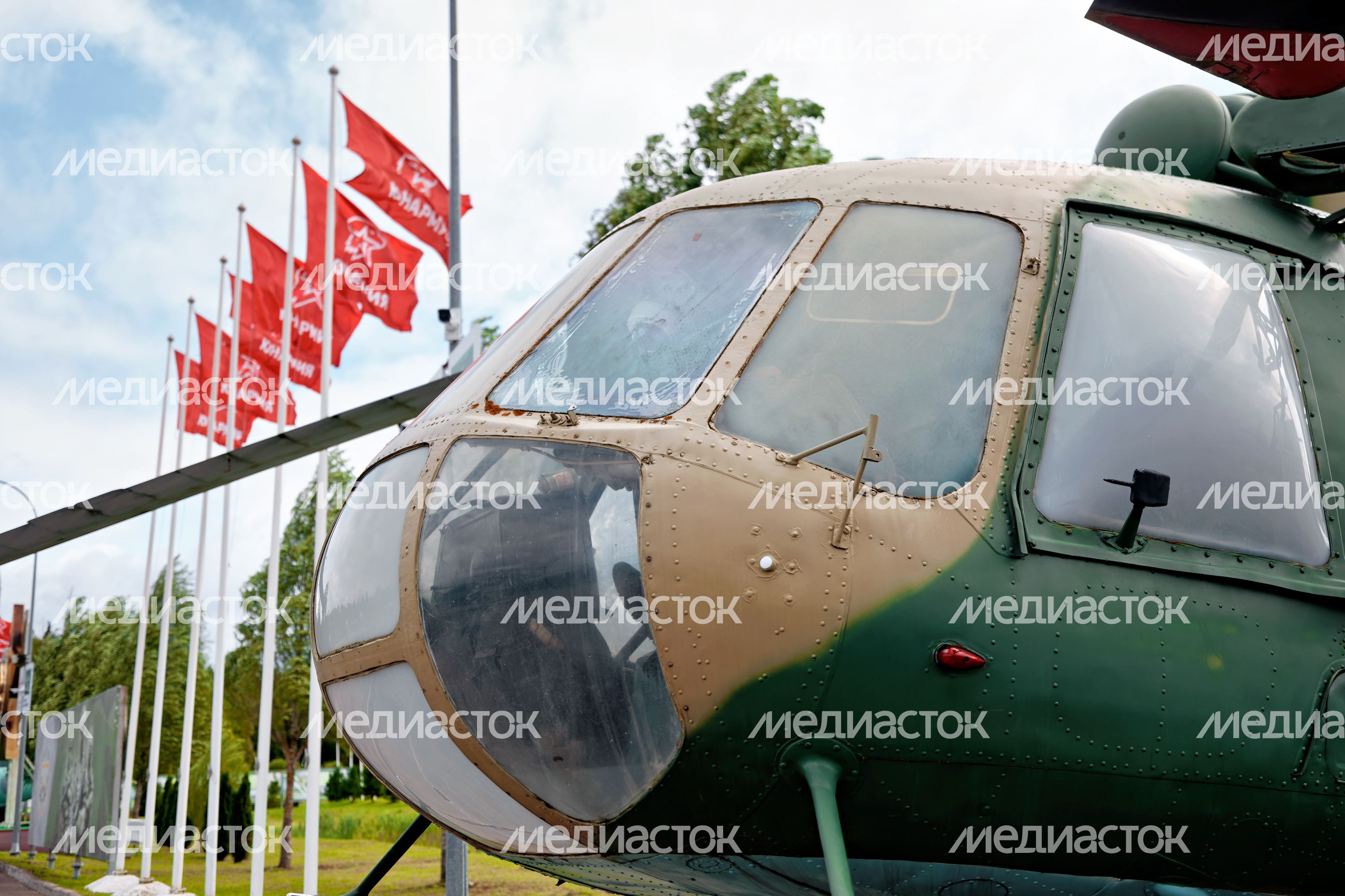 Военно-спортивная игра «Юнавиа» для молодежи в Центре военно-тактических игр парка «Патриот» Одинцовского округа