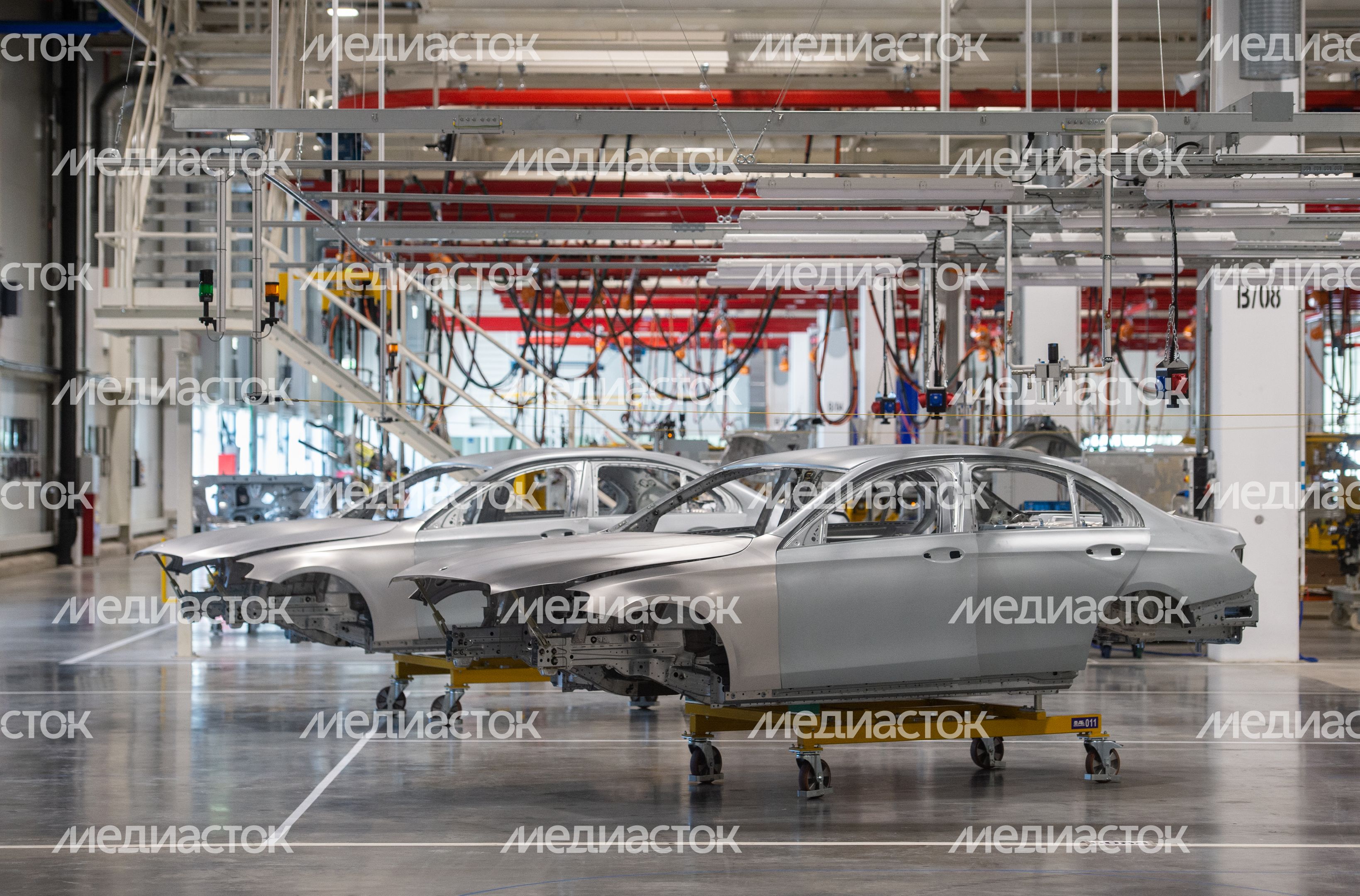 Открытие автомобильного завода Mercedes‑Benz в Подмосковье