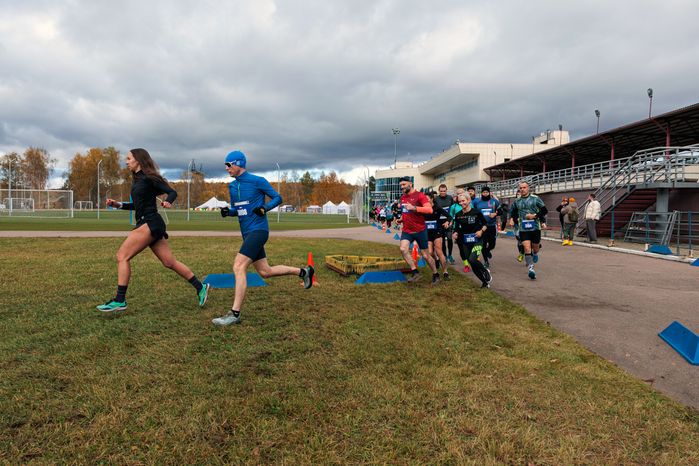 Забег Hero League Trail на 1, 5 и 10 км по пересеченной местности в Красногорске