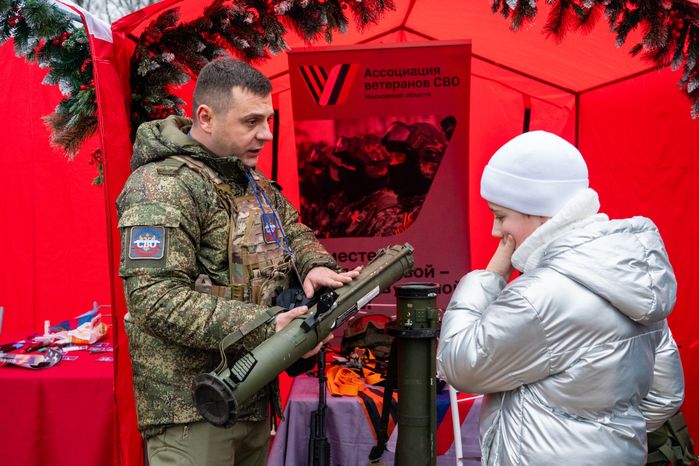 Мастер-класс по сборке-разборке оружия от ассоциации ветеранов СВО