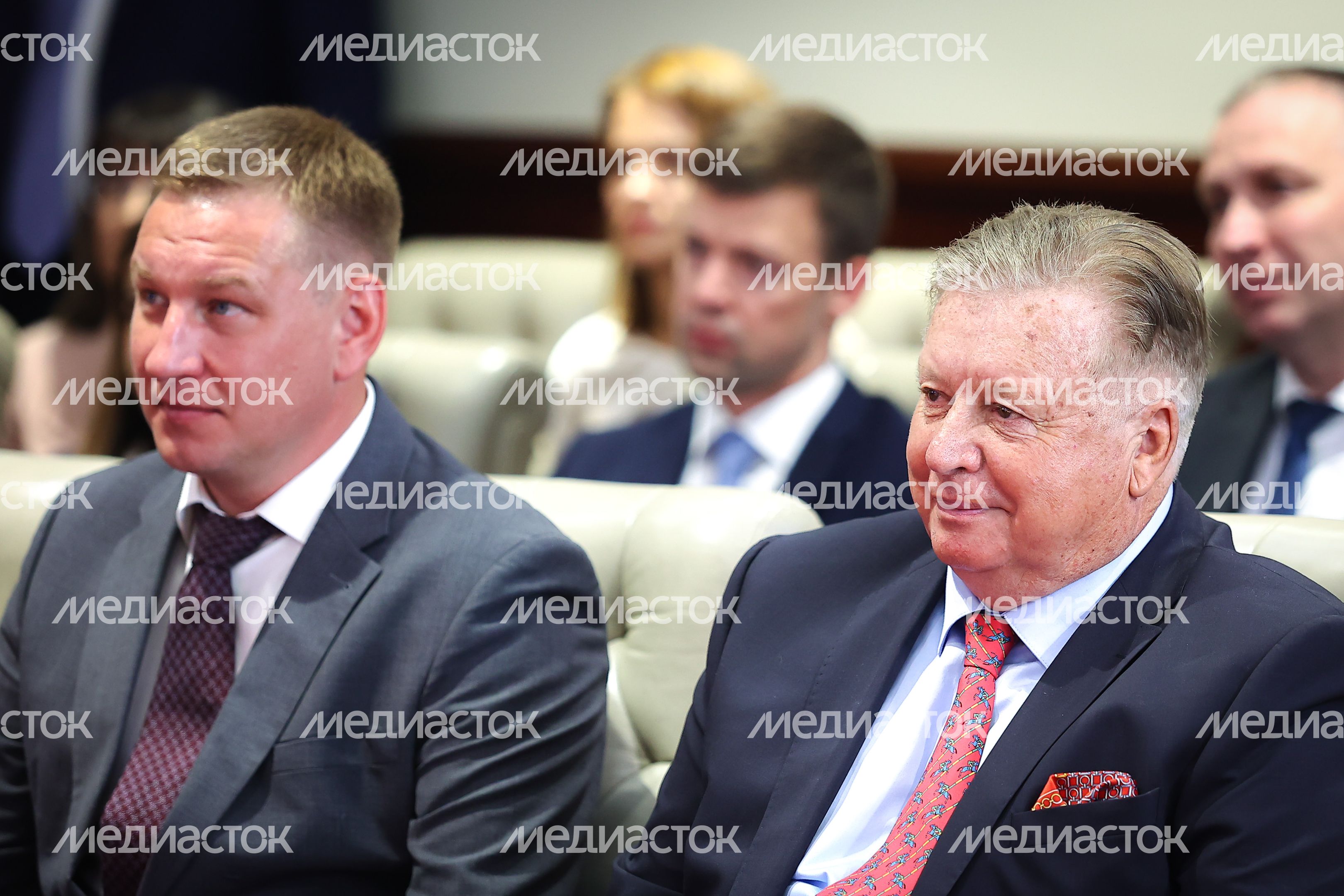 Поздравление жителей Московской области с Днем России Губернатором Подмосковья