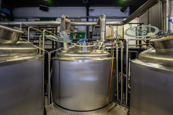 Экскурсия на пивоварню Zagovor Brewery в Мытищах