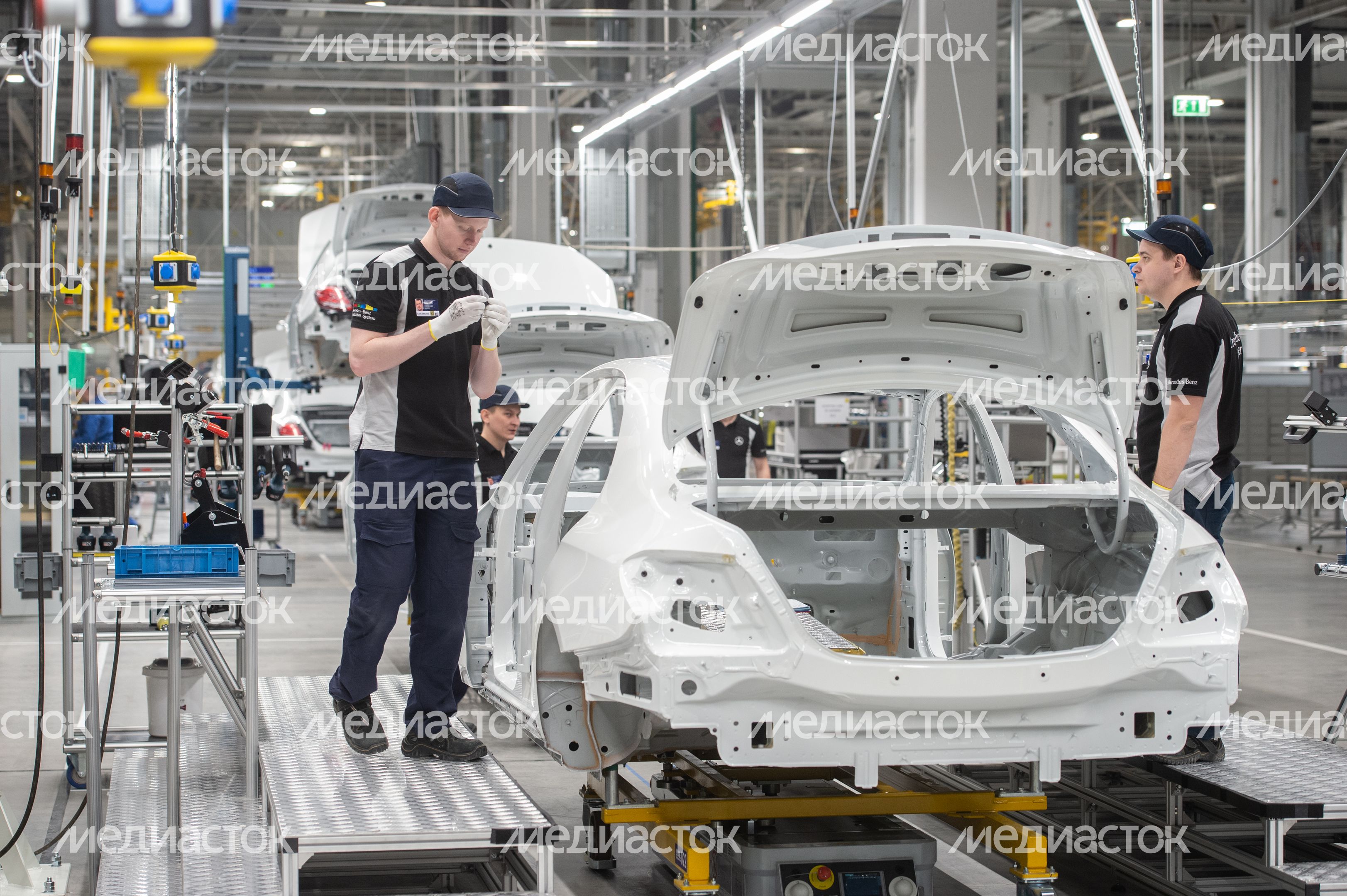 Открытие автомобильного завода Mercedes‑Benz в Подмосковье