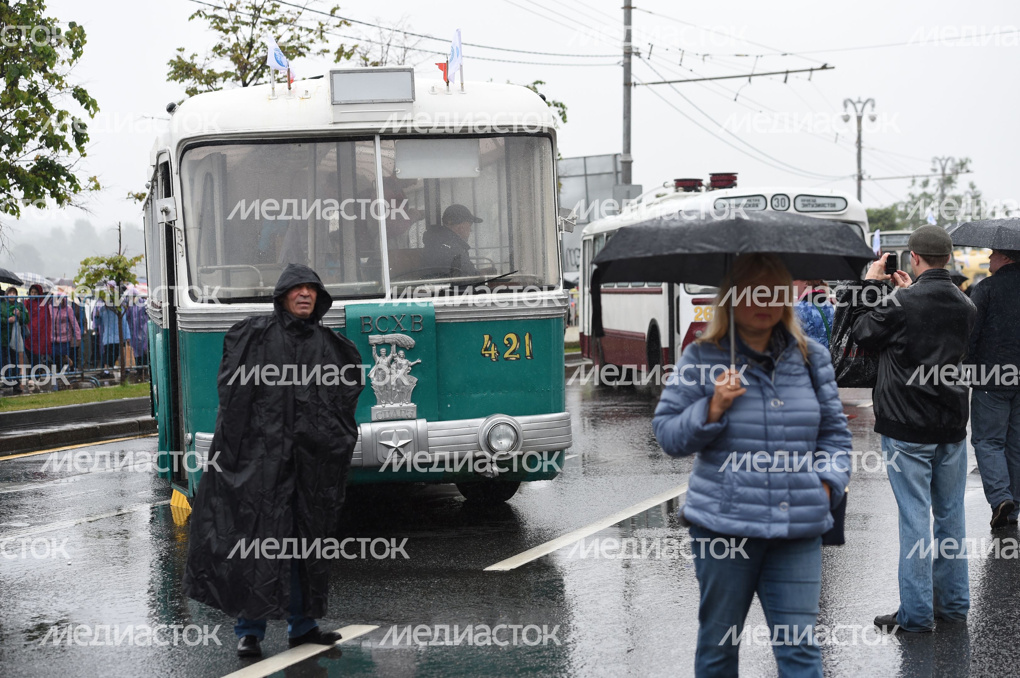 Выставка ретротехники ко Дню московского транспорта