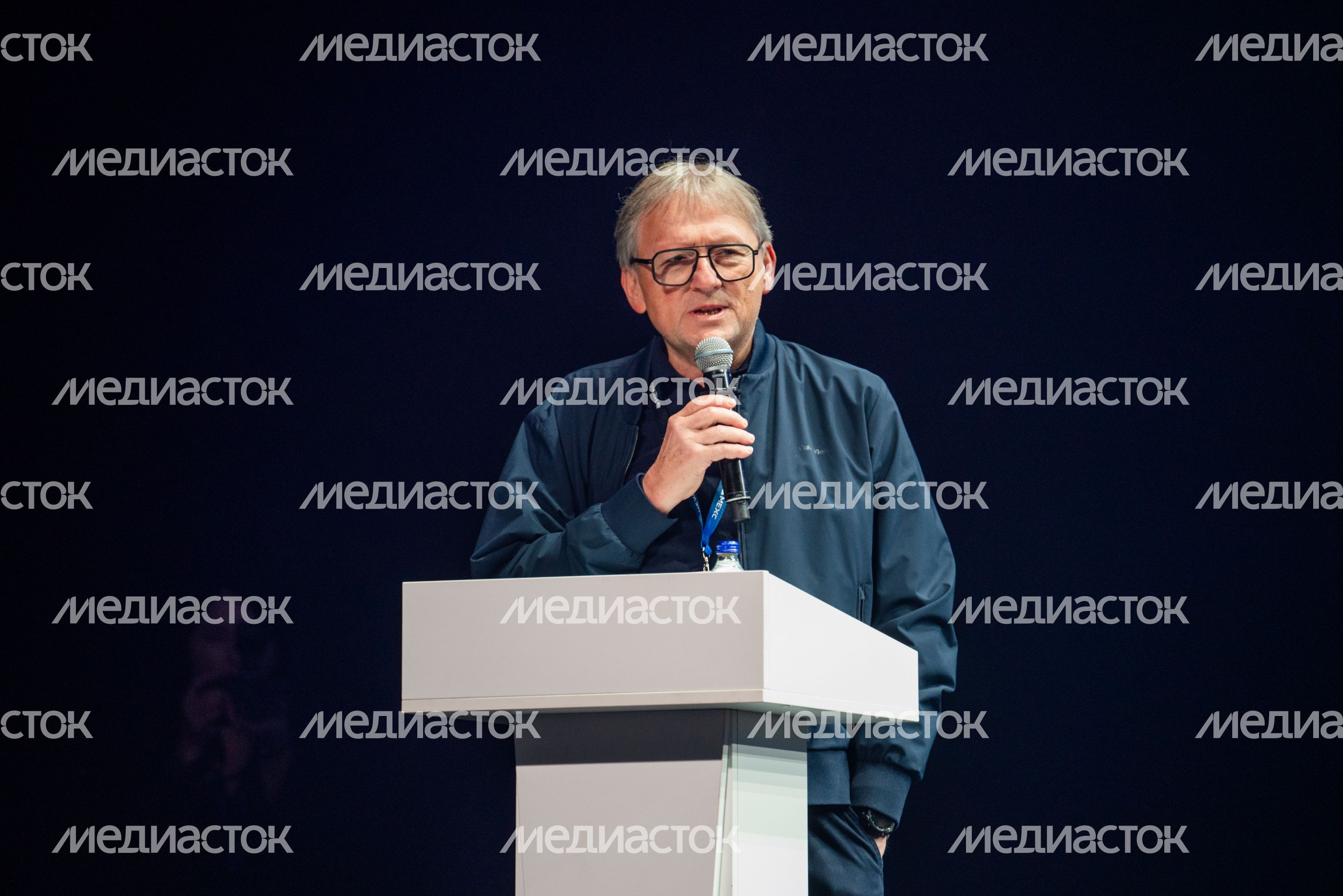 Специальный представитель президента Российской Федерации Борис Титов на форуме по криптовалютам Специальный представитель президента Российской Федерации Борис Титов на форуме по криптовалютам