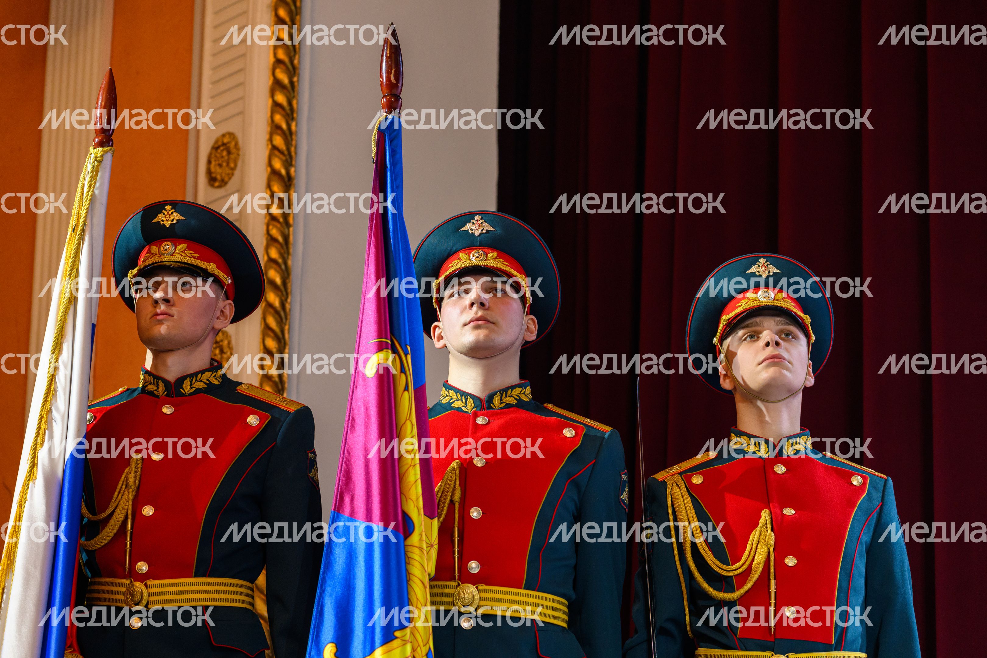 Концерт, посвященный Дню защитника Отечества, прошел в Люберцах Концерт, посвященный Дню защитника Отечества, прошел в Люберцах