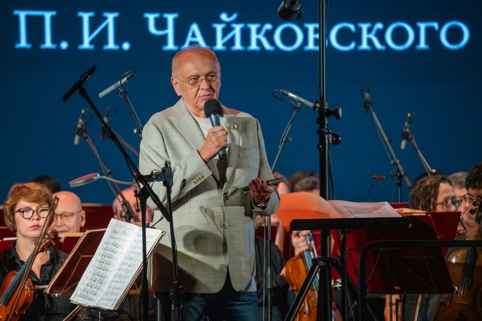 Директор музея-заповеднике П.И. Чайковского Игорь Корнилов на на открытии музыкального сезона
