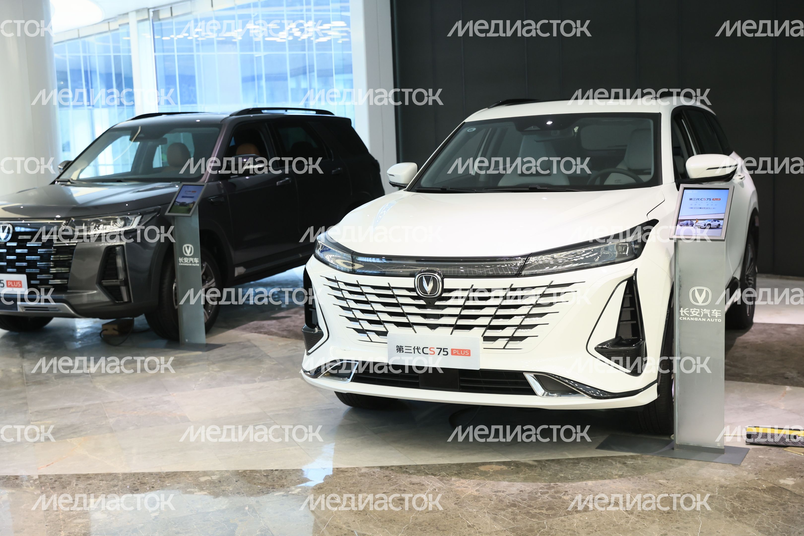 Посещение автозавода Changan Automobile Group в Китае Губернатором Подмосковья