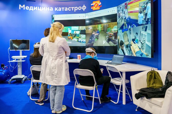 Фестиваль профессий на выставке "Россия". Стенд «Ученые будущего»