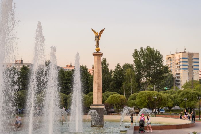 Пушкино. Скульптура ангела (Фонтан)