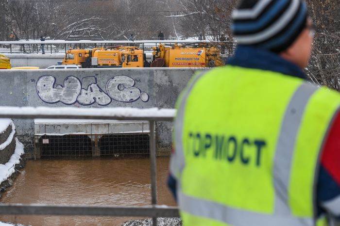 Тушинский тоннель затопило в Москве