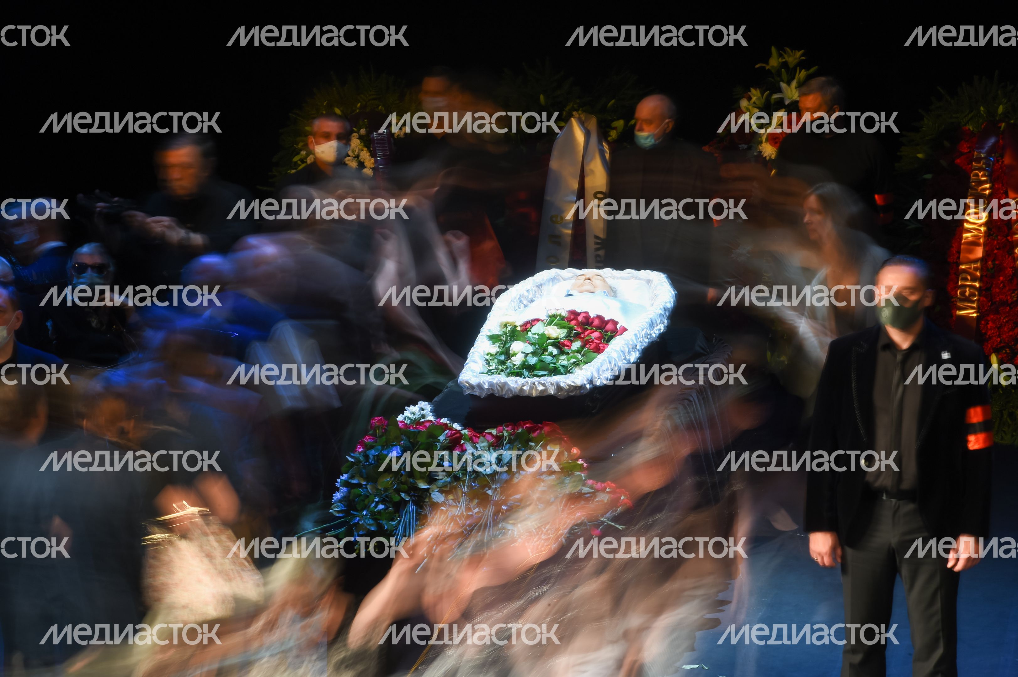 Церемония прощания с Николаем Губенко