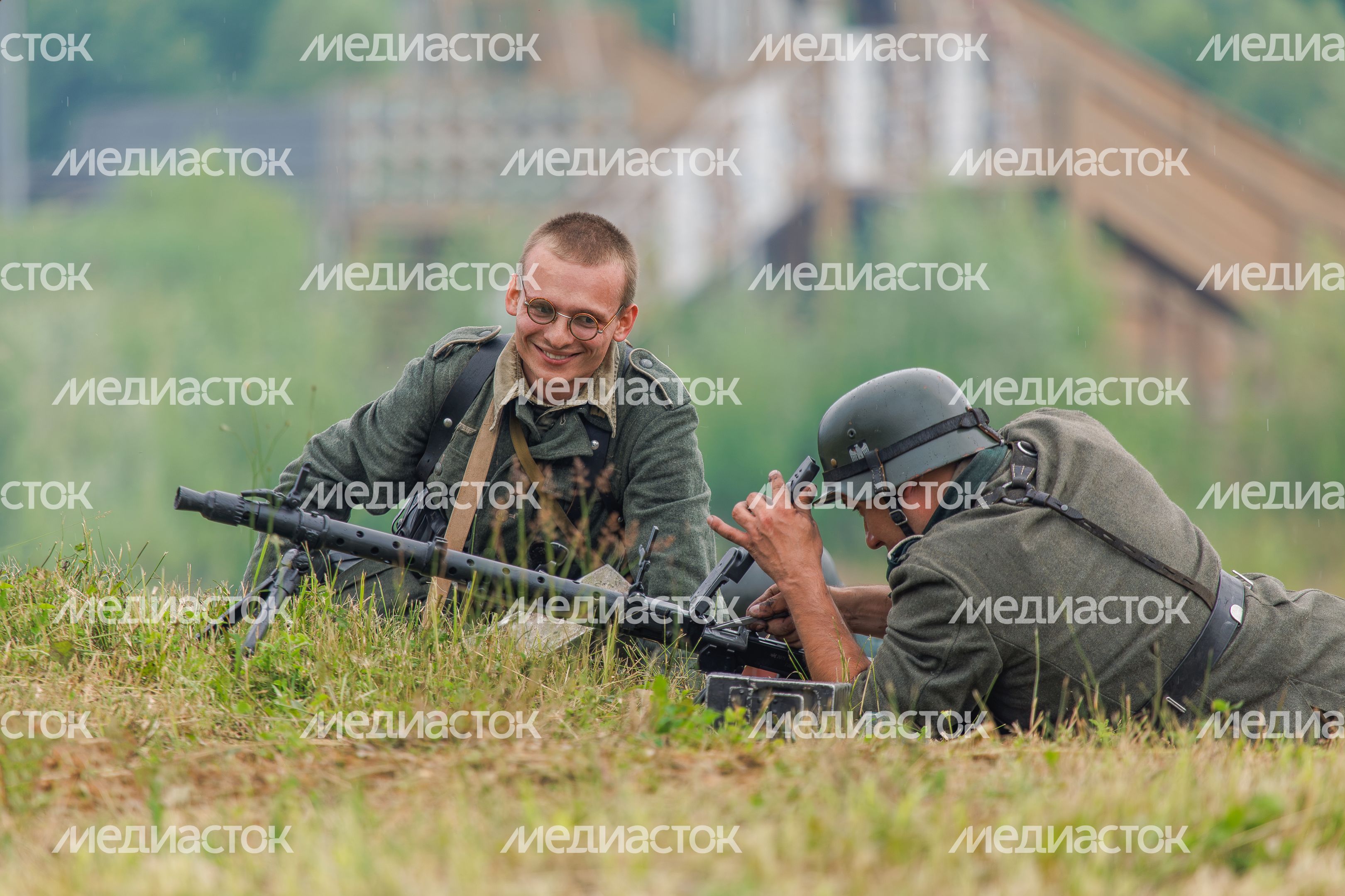 Эпизод Курской битвы под Прохоровкой на военно-исторической реконструкции в Центральном парке «Патриот»