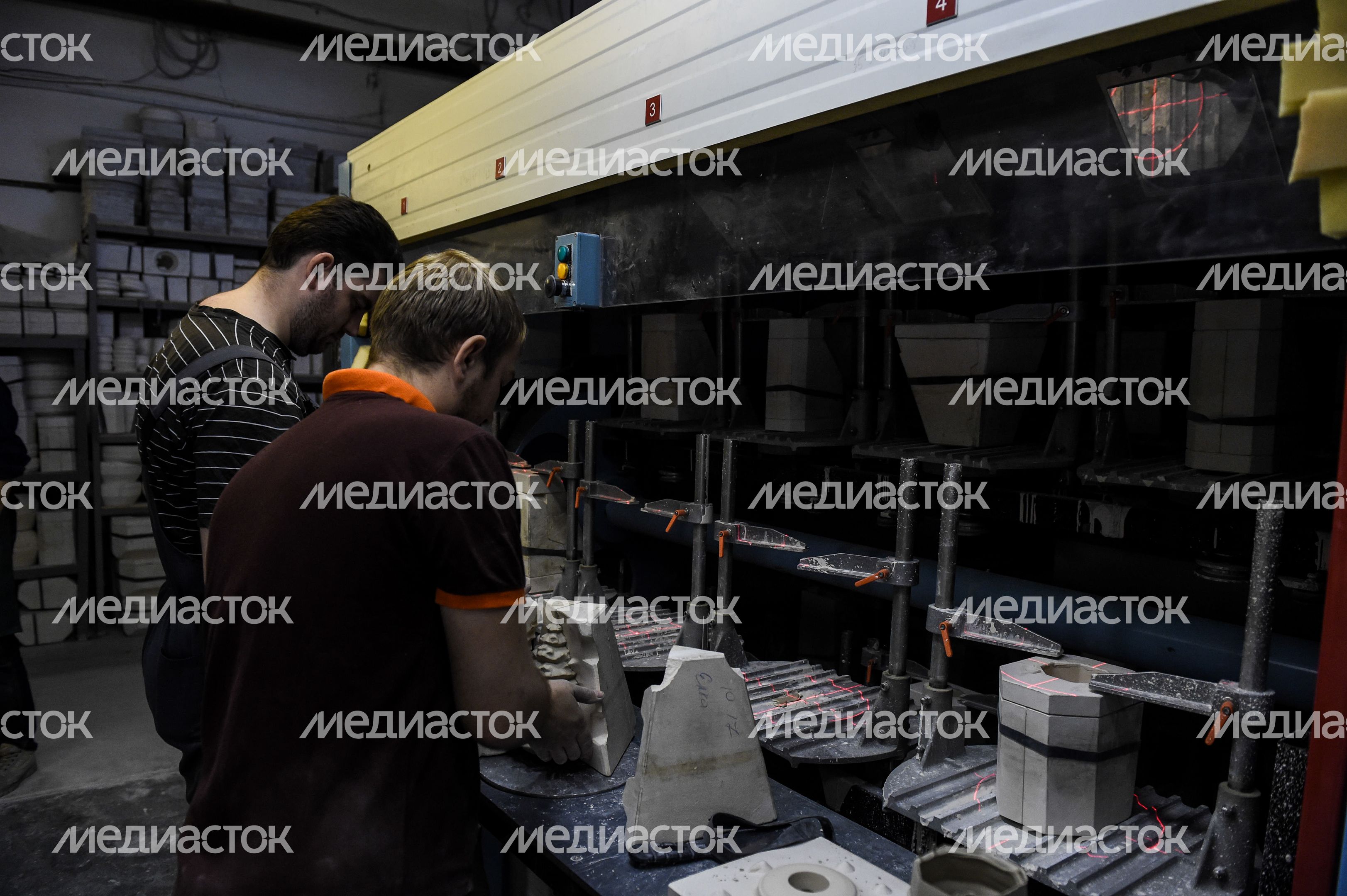 Производство знаменитого Гжельского фарфора