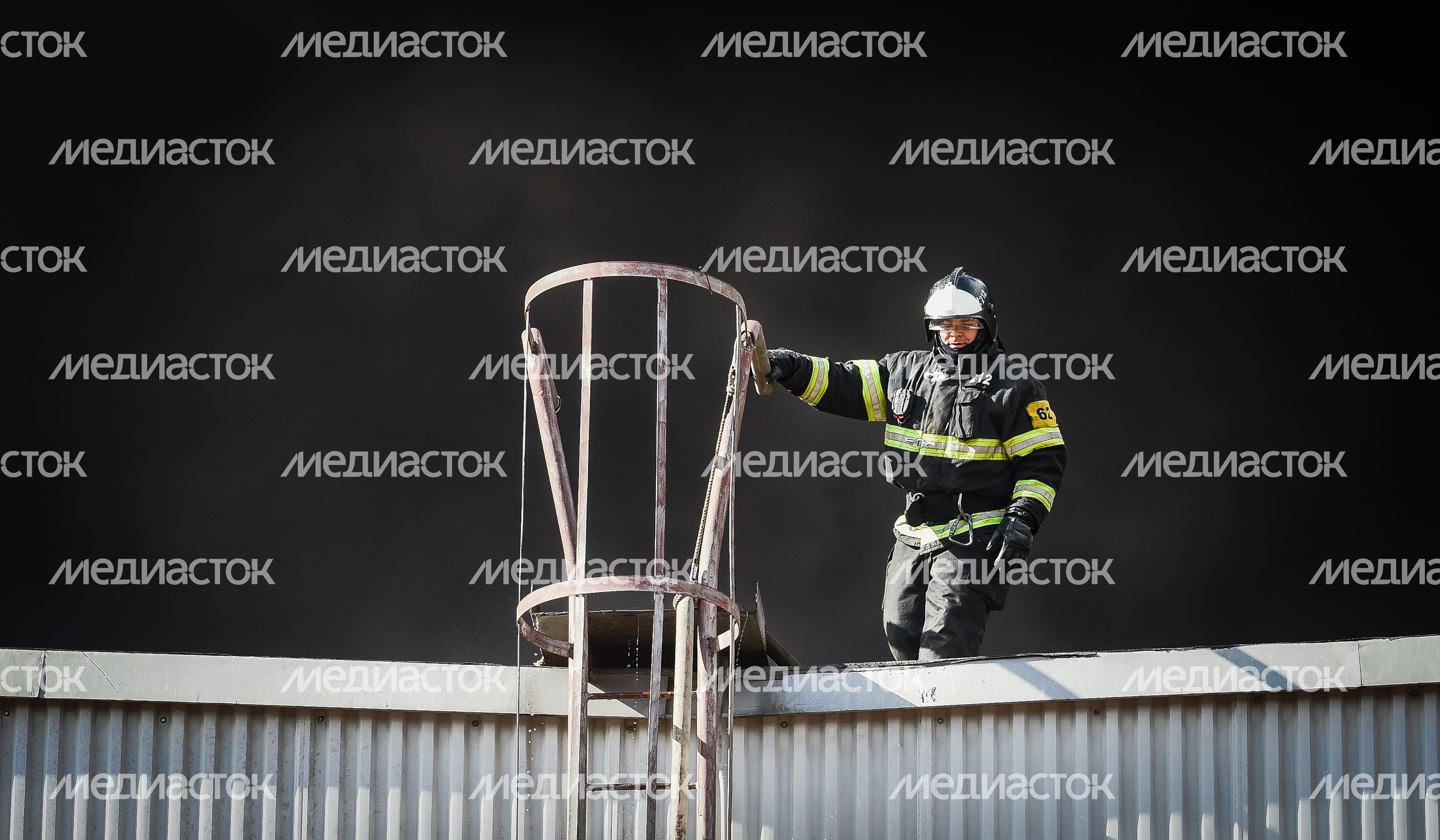 Пожар на заводе алюминиевых изделий в Дмитрове
