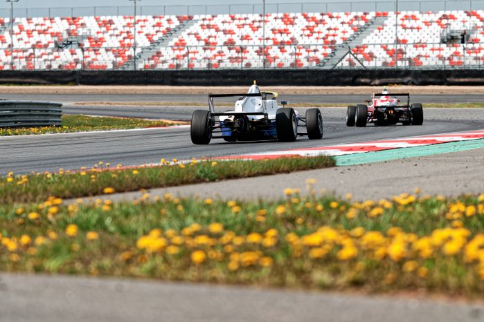 Гоночный уик-енд в Волоколамском округе на трассе Moscow Raceway